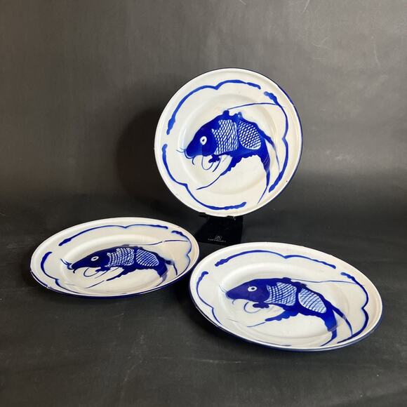 Goldfish Brand Enamelware 9″ Plates – (Set of 3) – Vintage Koi Fish Design - Picture 1 of 13